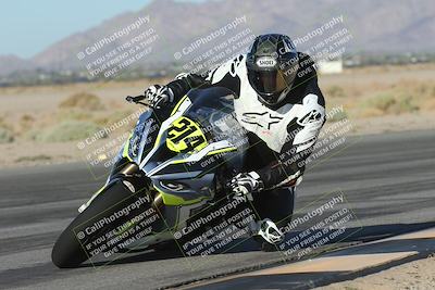 media/Sep-20-2025-Race Pace (Sat) [[d4e1b33f4d]]/Non Verified/Turn 4 Inside (8am)/